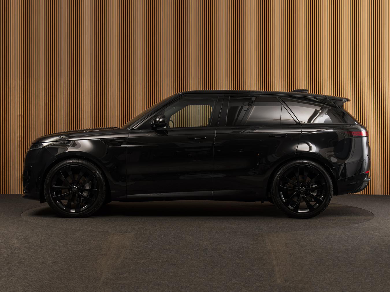 Land Rover Range Rover Sport D300 Dynamic HSE