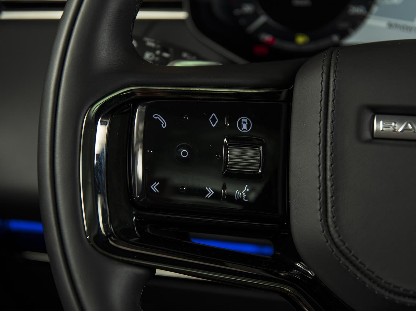 Land Rover Range Rover Sport D300 Dynamic HSE