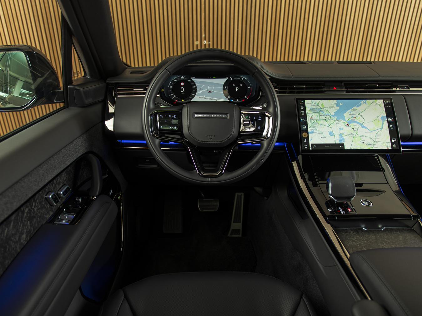 Land Rover Range Rover Sport D300 Dynamic HSE