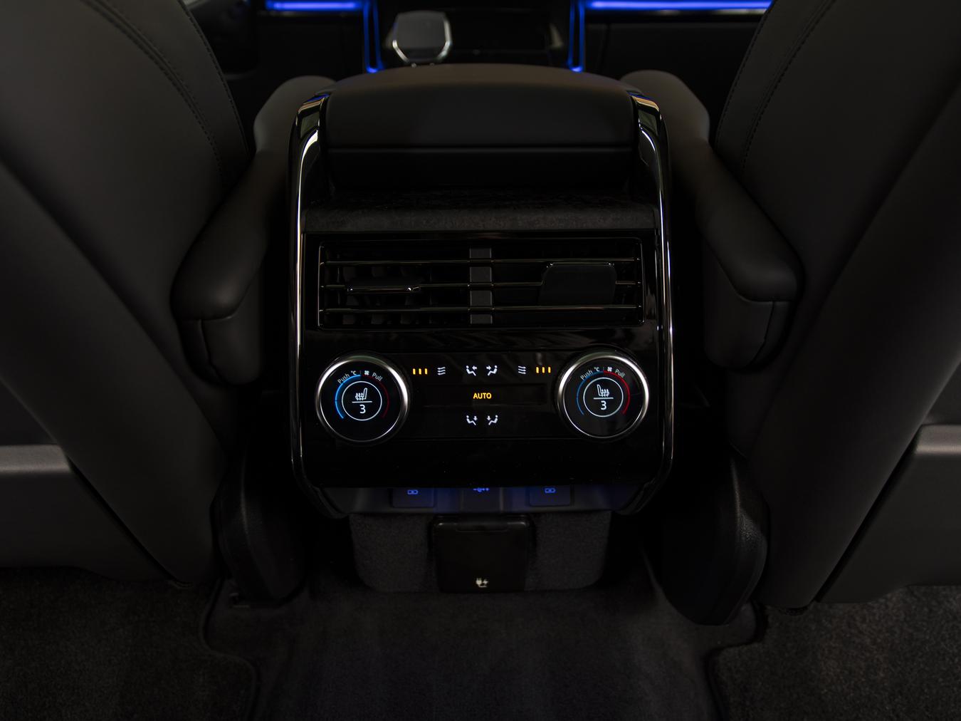Land Rover Range Rover Sport D300 Dynamic HSE