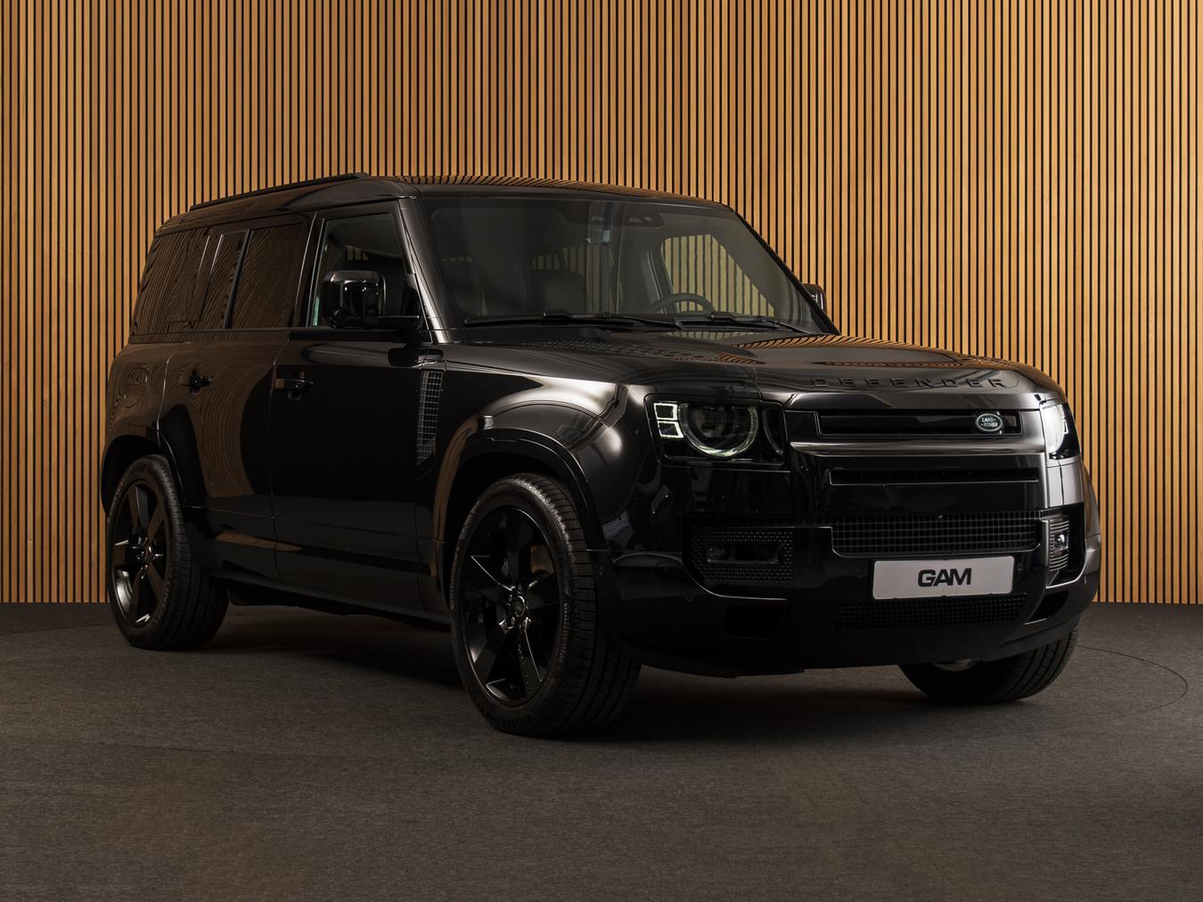 Land Rover Defender 110 P425 V8 X-Dynamic HSE