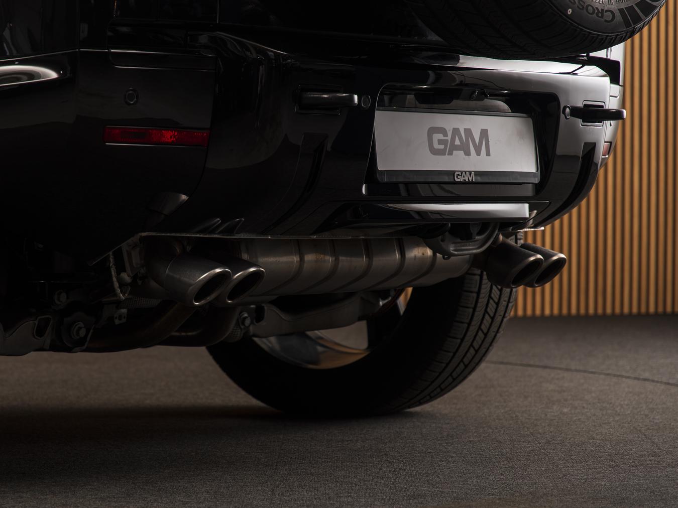 Land Rover Defender 110 P425 V8 X-Dynamic HSE