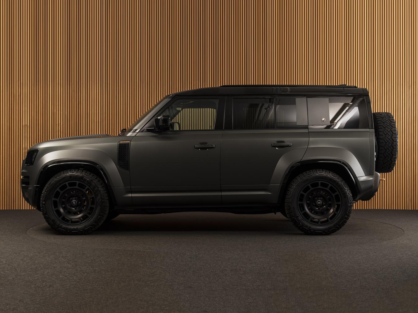 Land Rover Defender 110 P635 AWD OCTA