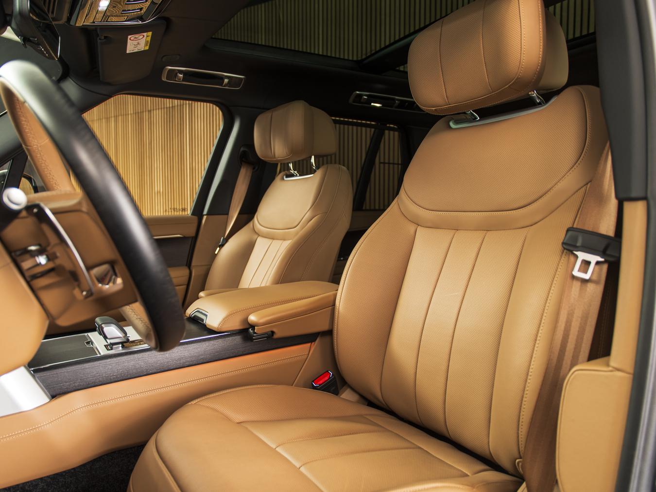 Land Rover Range Rover P460e Autobiography