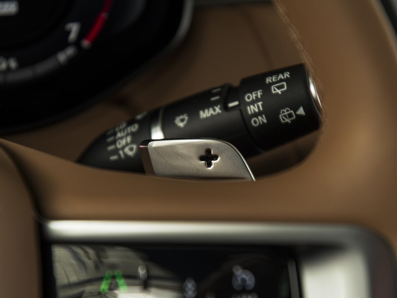 Land Rover Range Rover P460e Autobiography