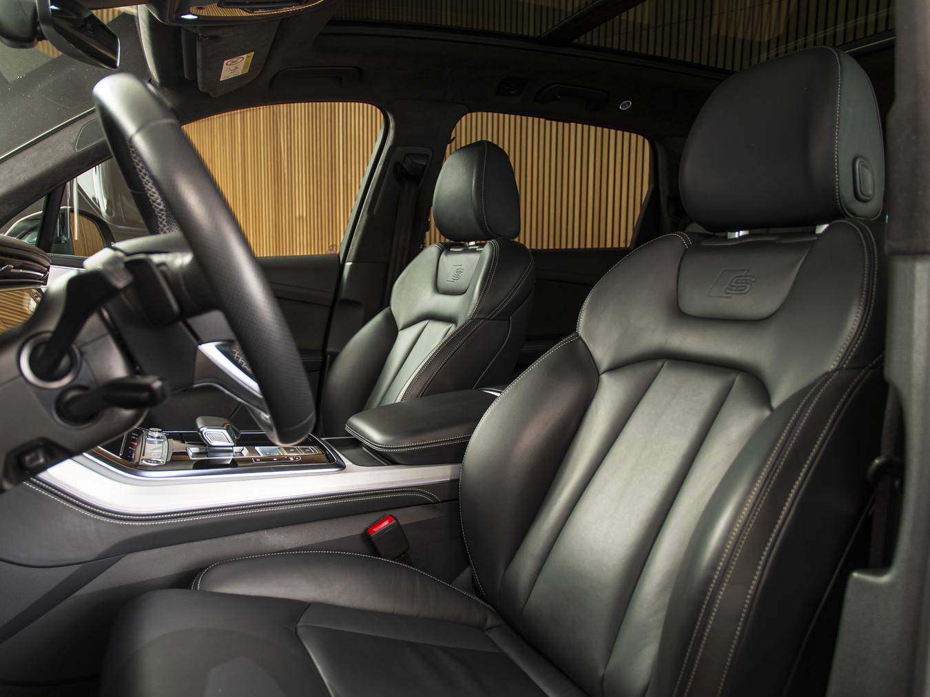 Audi Q7 60 TFSI-e Quattro S-Line