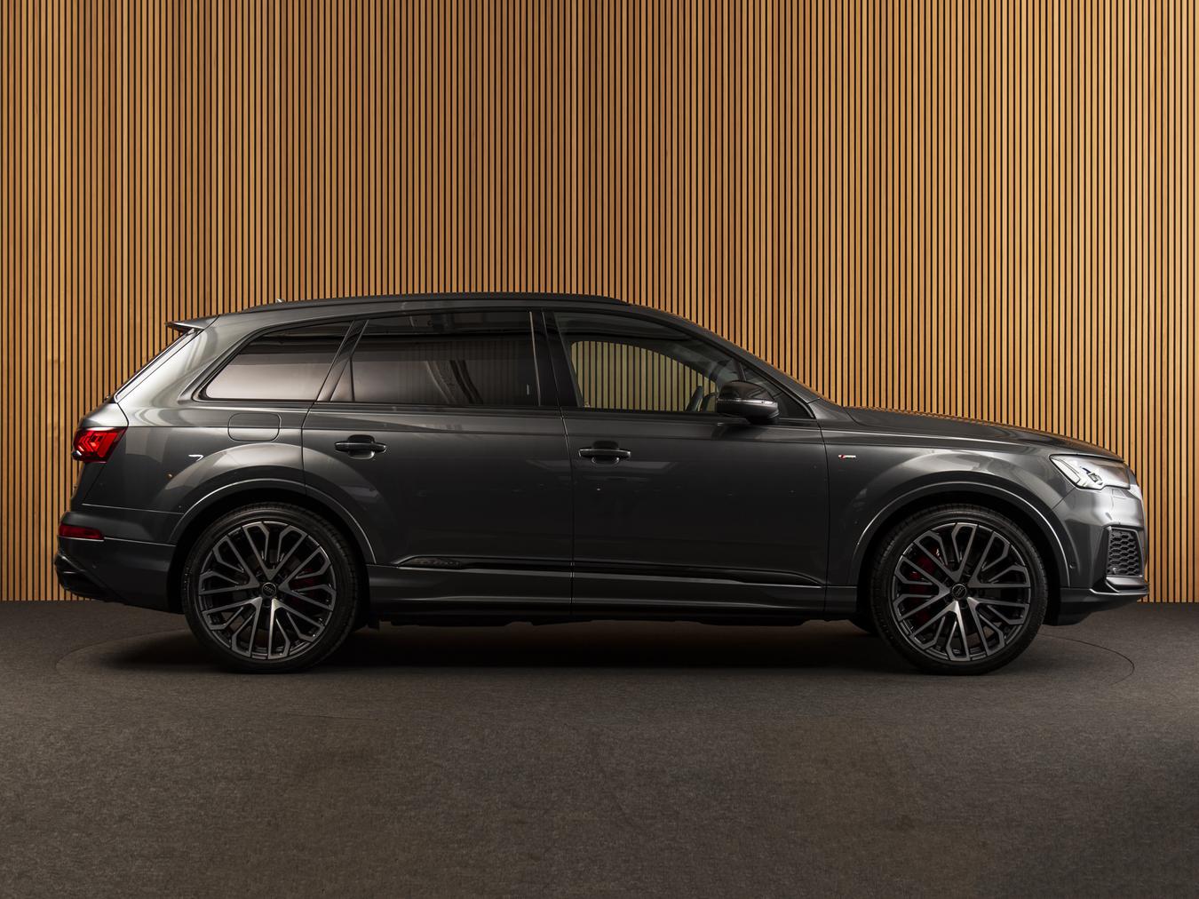 Audi Q7 60 TFSI-e Quattro S-Line