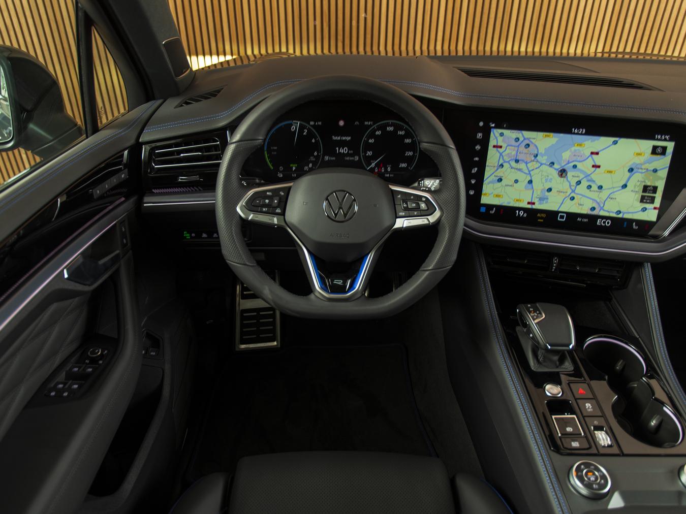 Volkswagen Touareg R eHybrid TSI 4MOTION