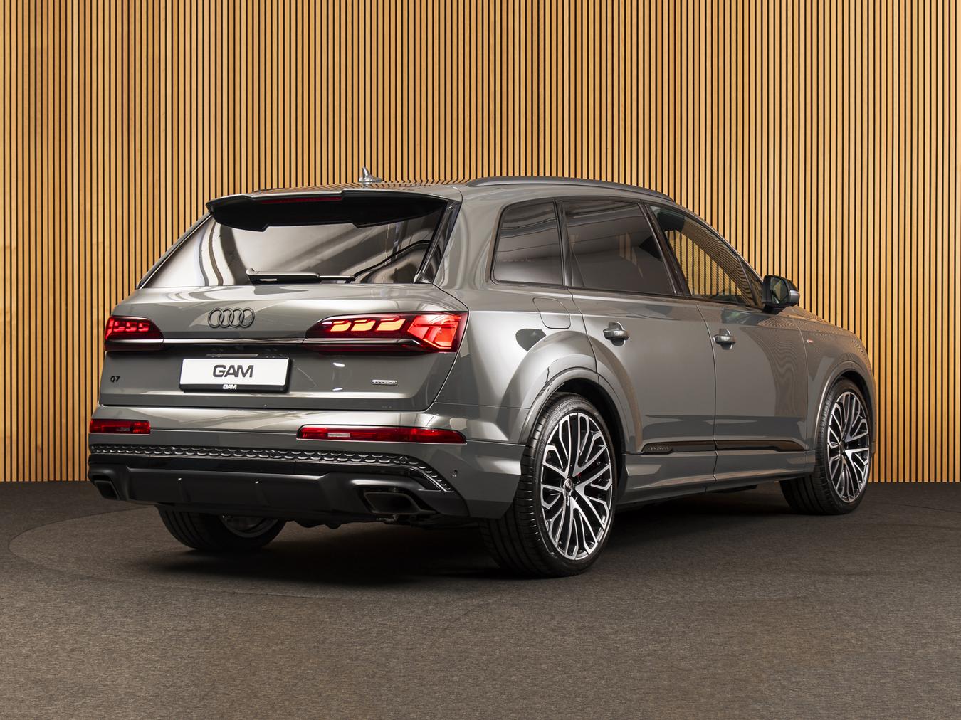 Audi Q7 60 TFSI-e Quattro S-Line