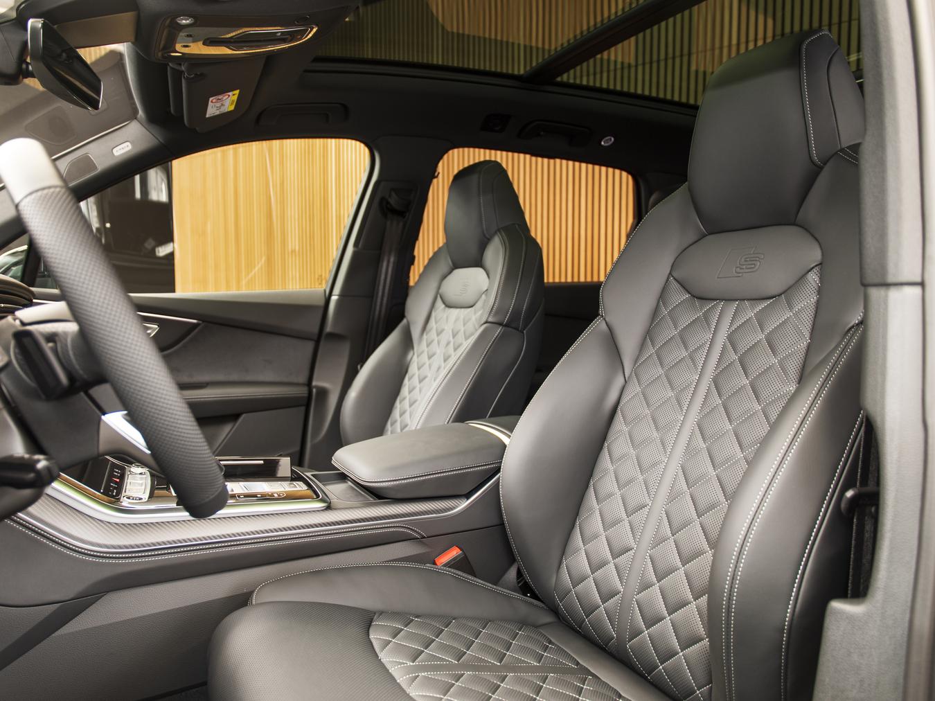 Audi Q7 60 TFSI-e Quattro S-Line