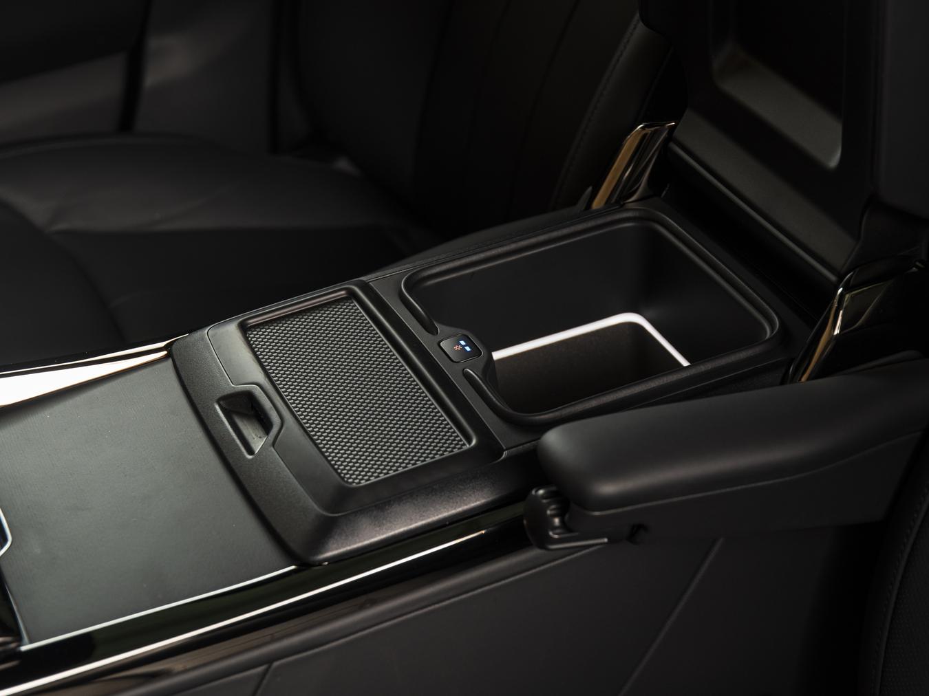Land Rover Range Rover Sport P550e Autobiography