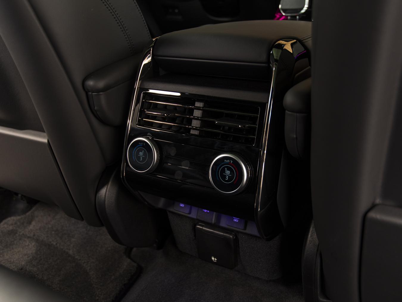 Land Rover Range Rover Sport P550e Autobiography