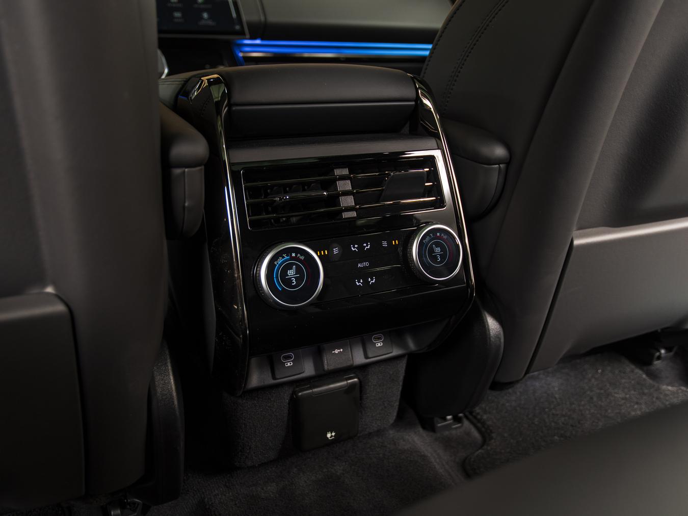 Land Rover Range Rover Sport P550e Autobiography