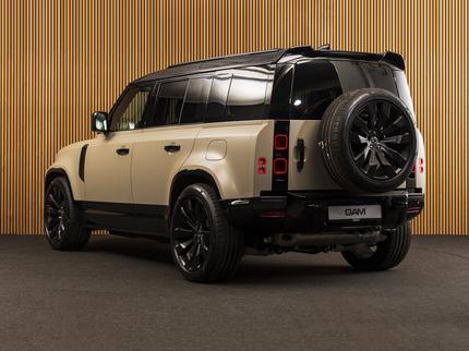 Land Rover Defender 110 X-Dynamic HSE P300e