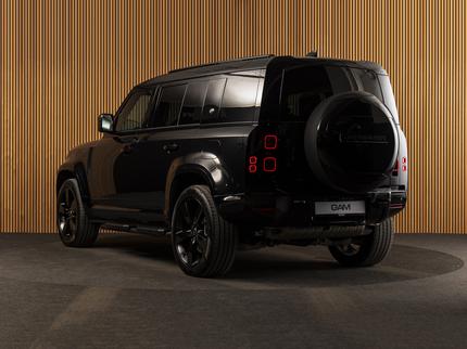 Land Rover Defender 110 X-Dynamic HSE P300e