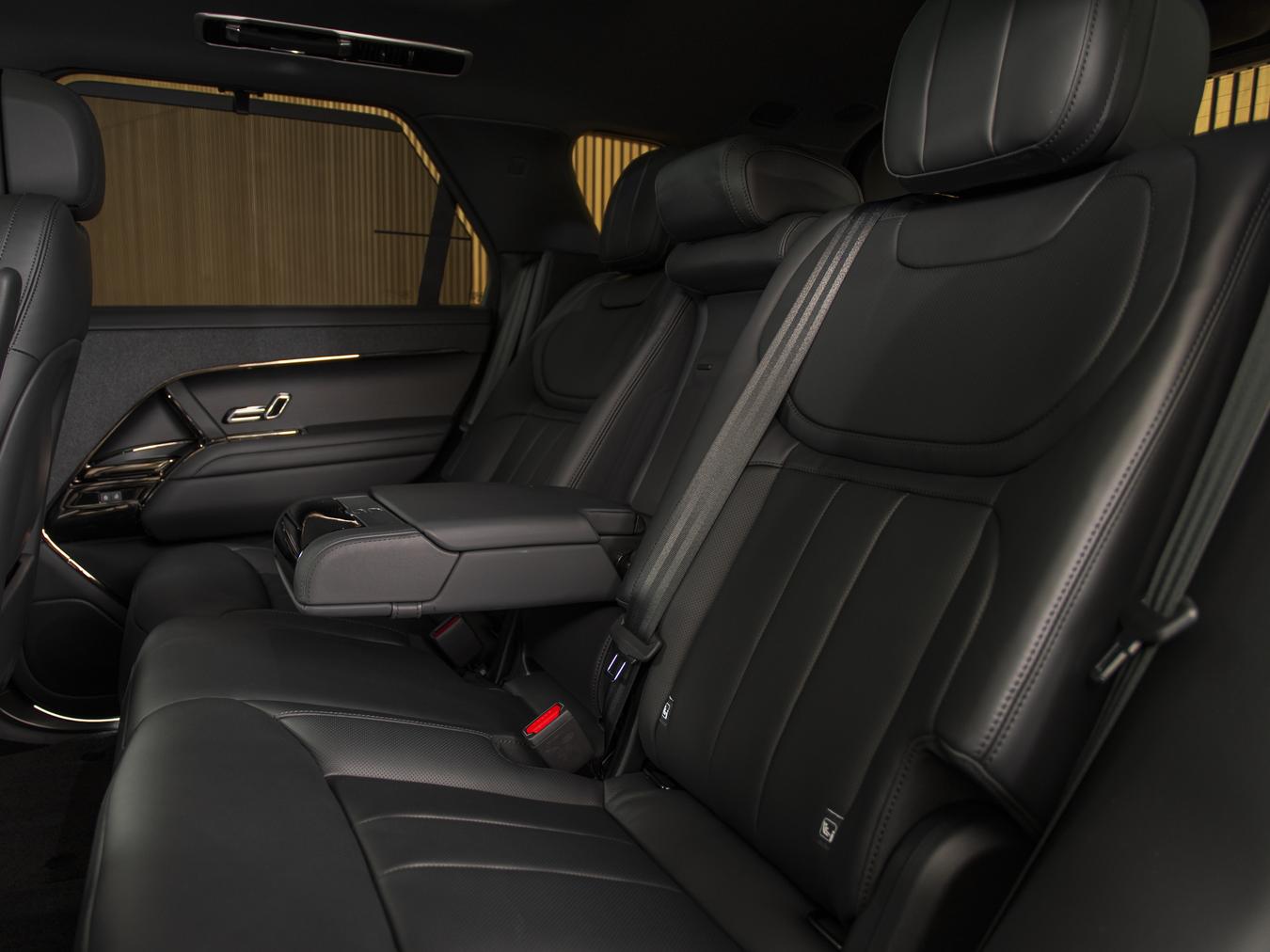 Land Rover Range Rover Sport P460e Dynamic HSE