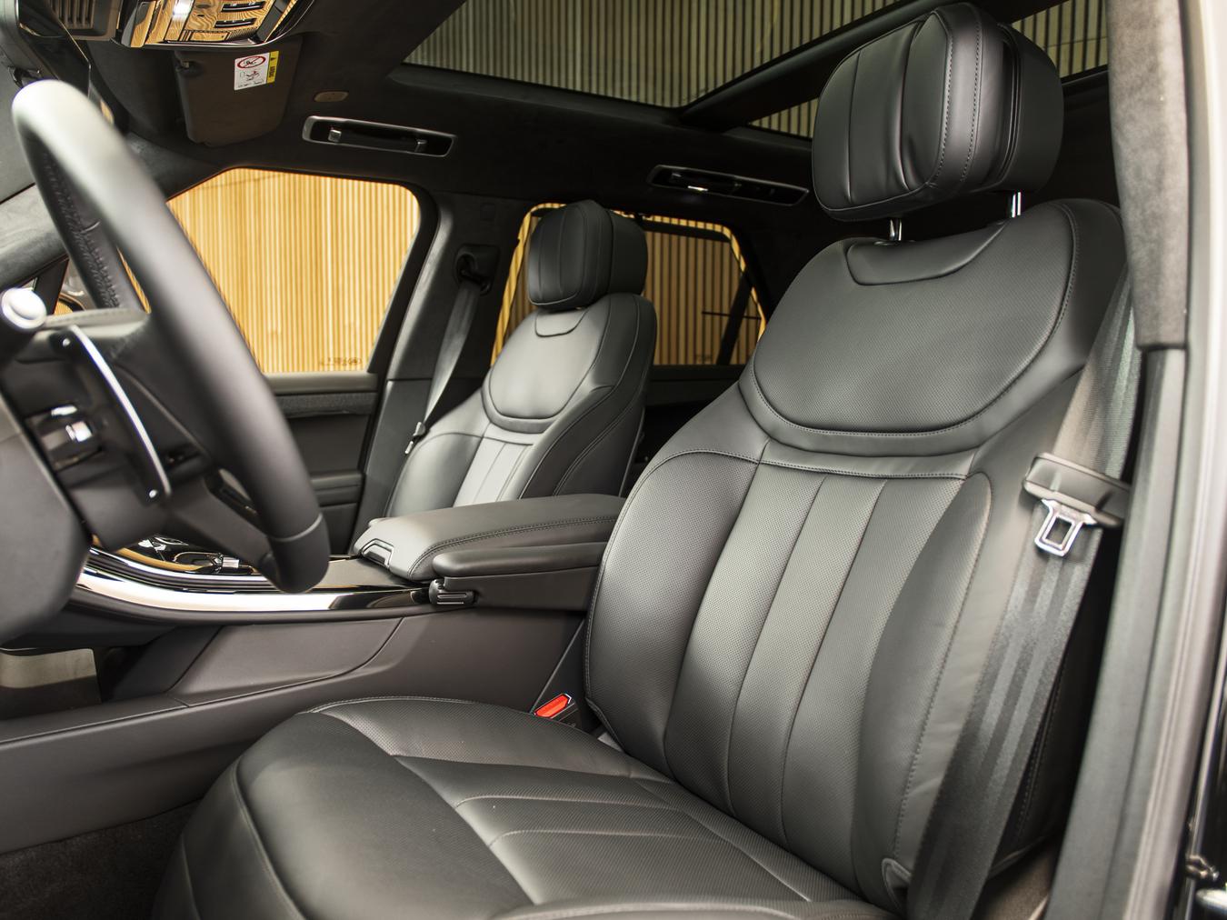 Land Rover Range Rover Sport P550e Autobiography