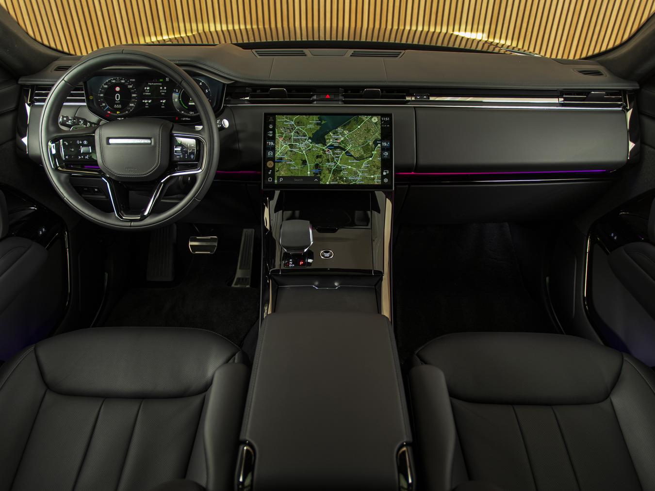 Land Rover Range Rover Sport P550e Autobiography