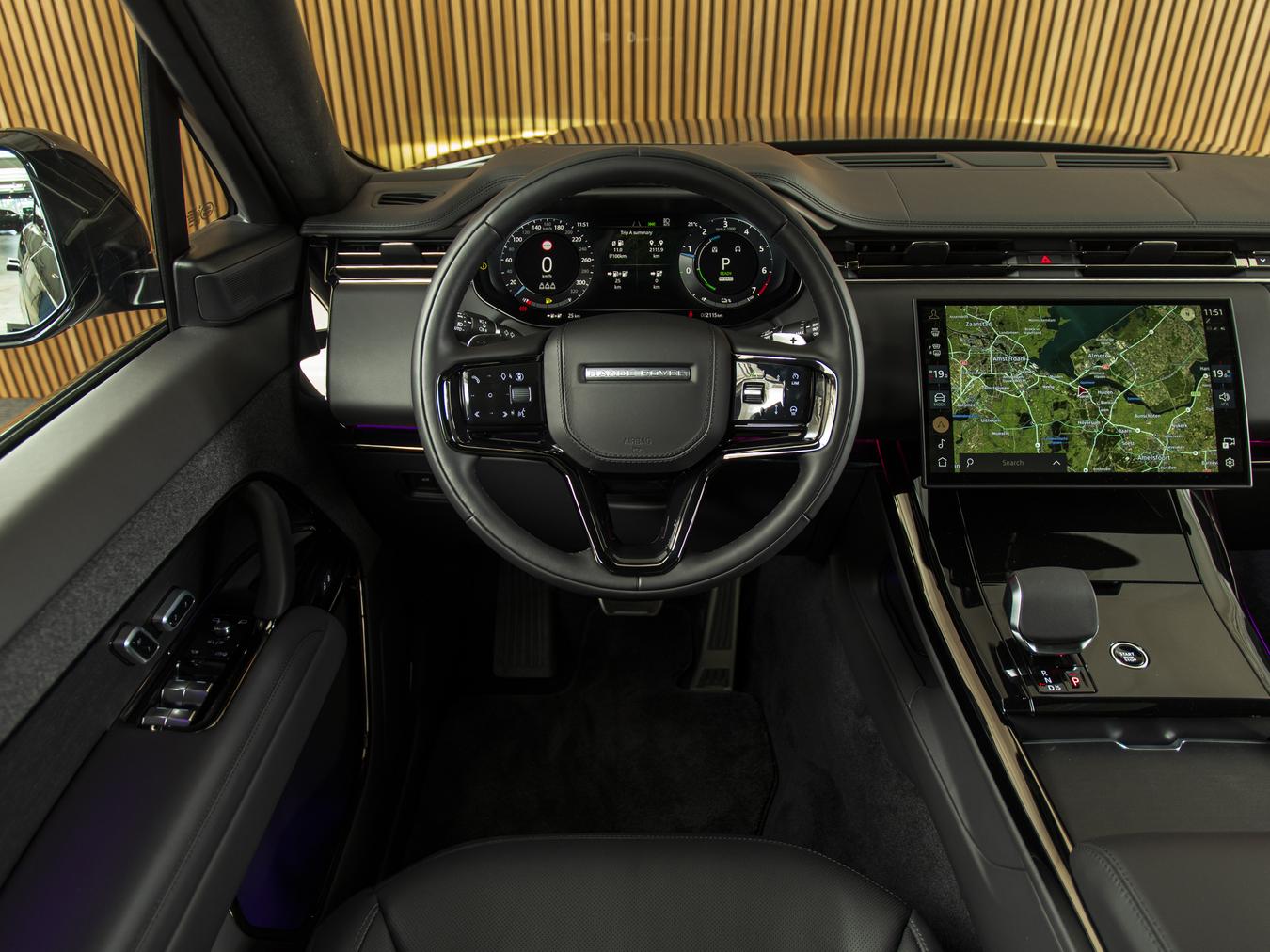 Land Rover Range Rover Sport P550e Autobiography