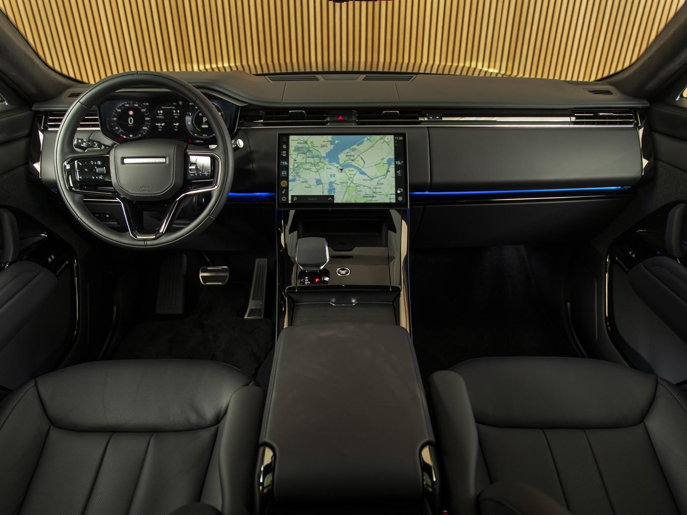 Land Rover Range Rover Sport P550e Autobiography