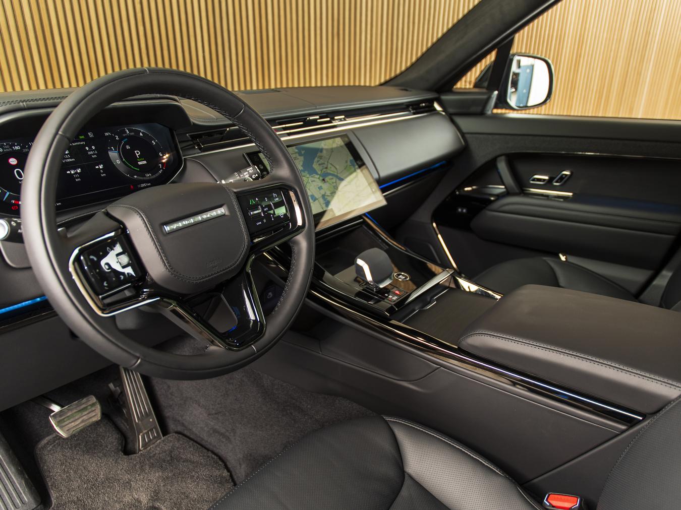 Land Rover Range Rover Sport P550e Autobiography