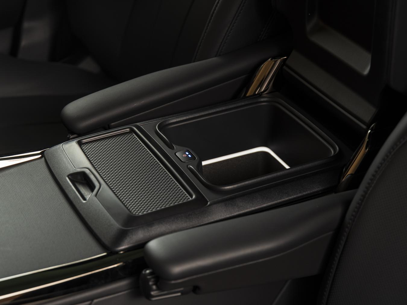 Land Rover Range Rover Sport P550e Autobiography