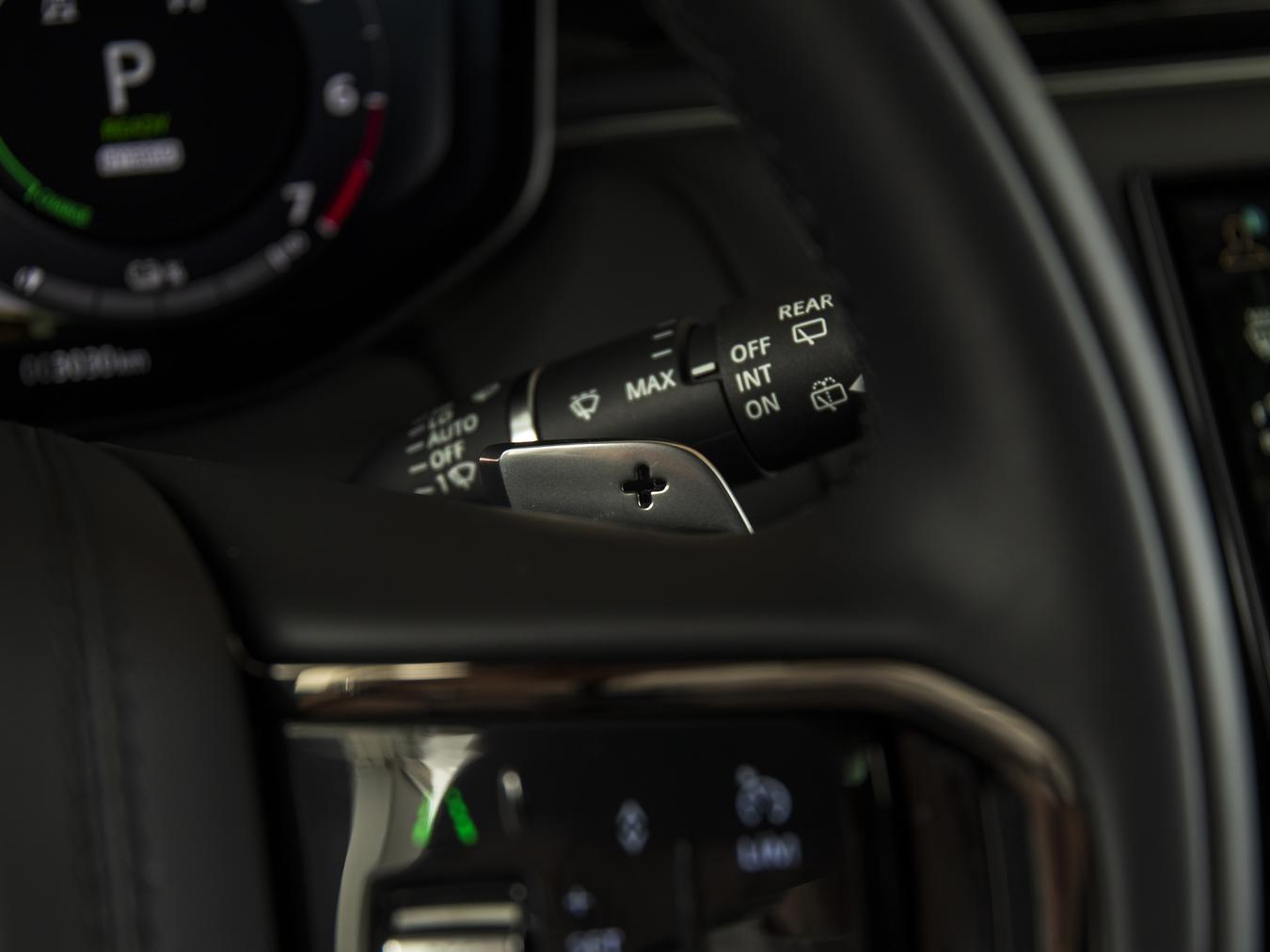 Land Rover Range Rover Sport P550e Autobiography