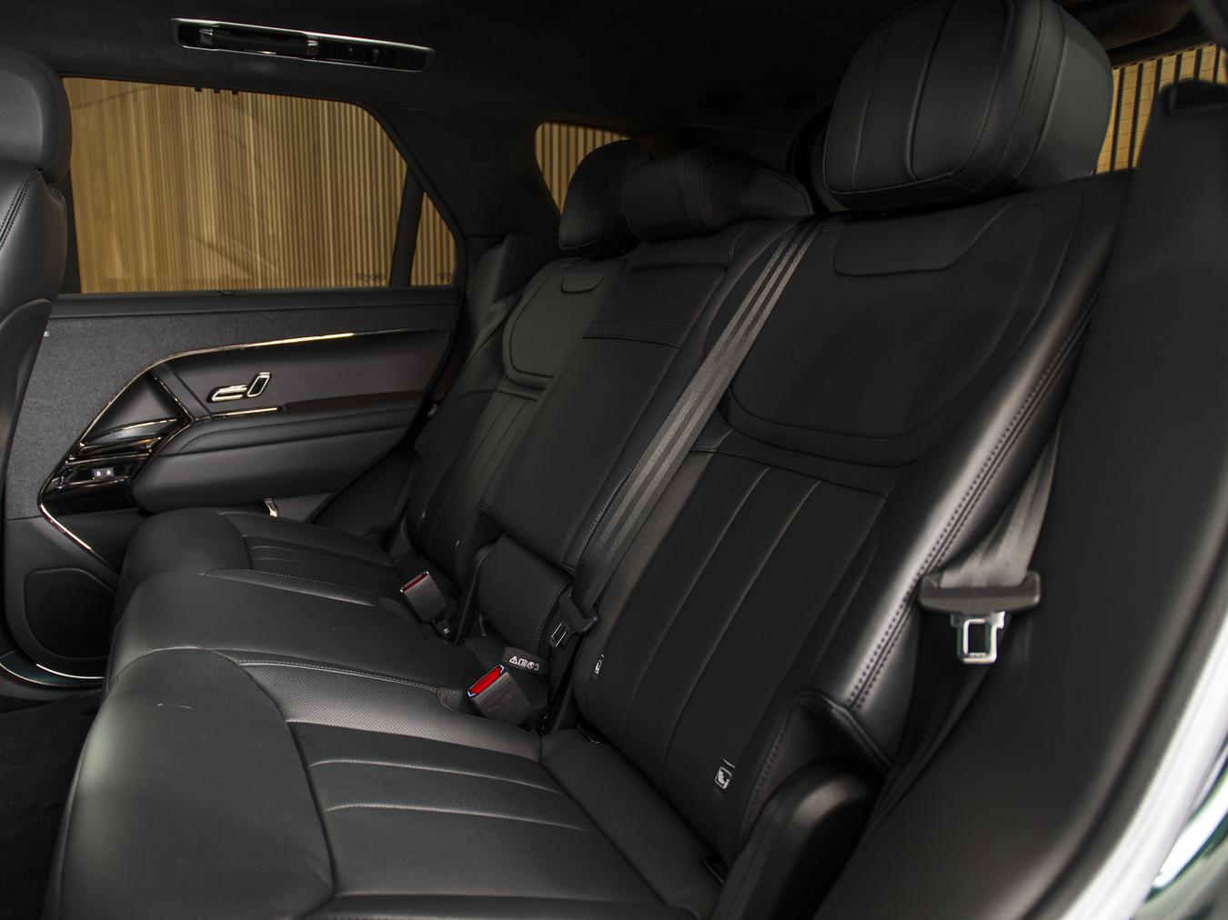 Land Rover Range Rover Sport P550e Autobiography