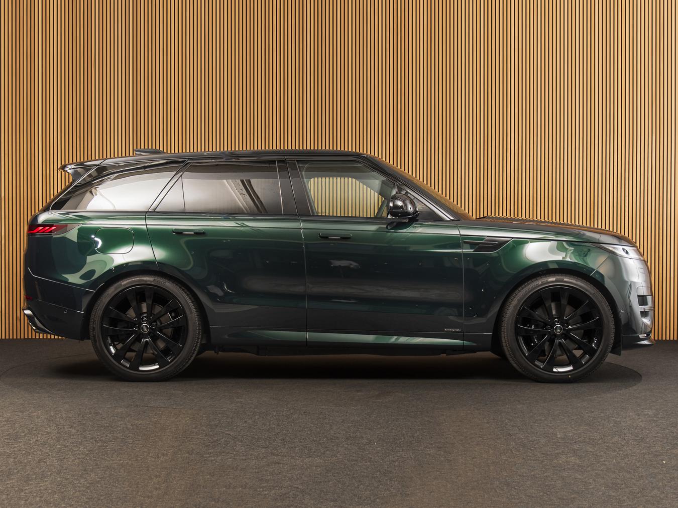 Land Rover Range Rover Sport P550e Autobiography