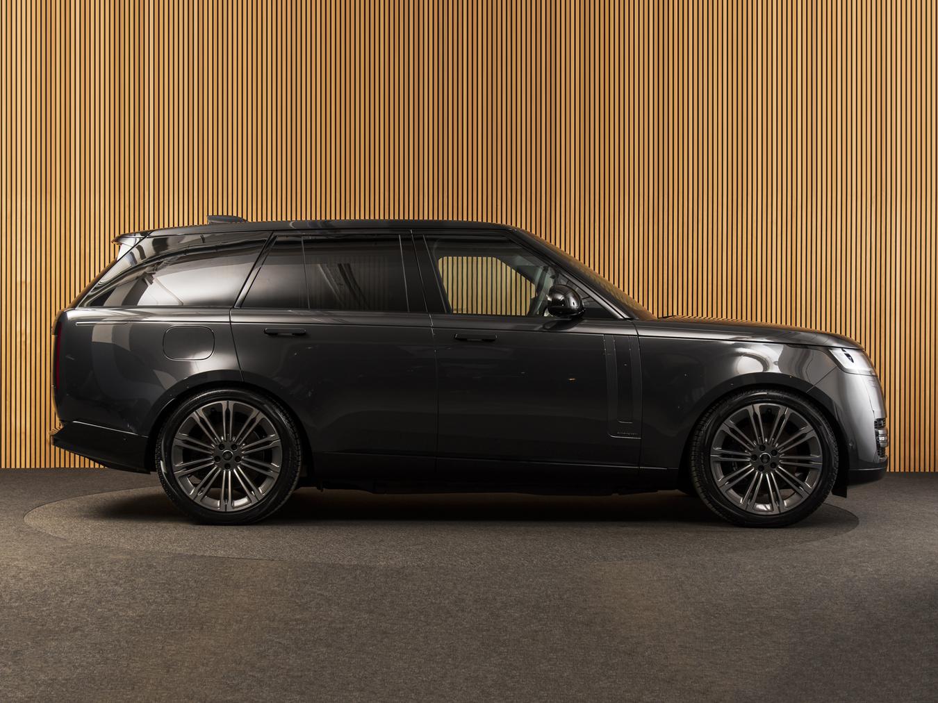 Land Rover Range Rover P550e Autobiography