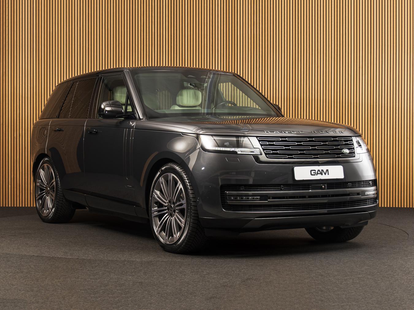 Land Rover Range Rover P550e Autobiography