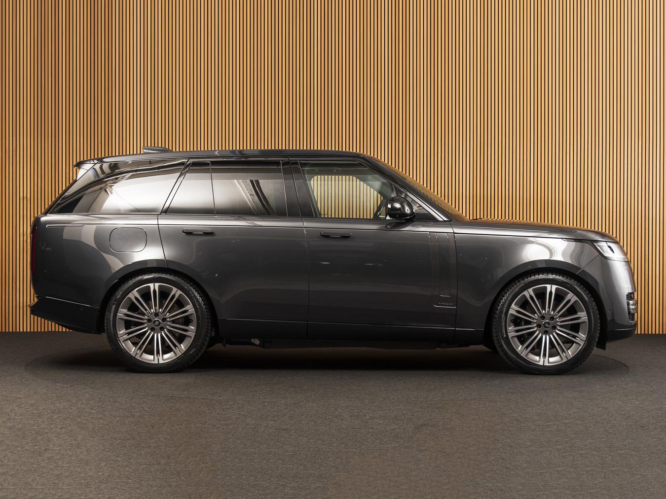 Land Rover Range Rover P550e Autobiography