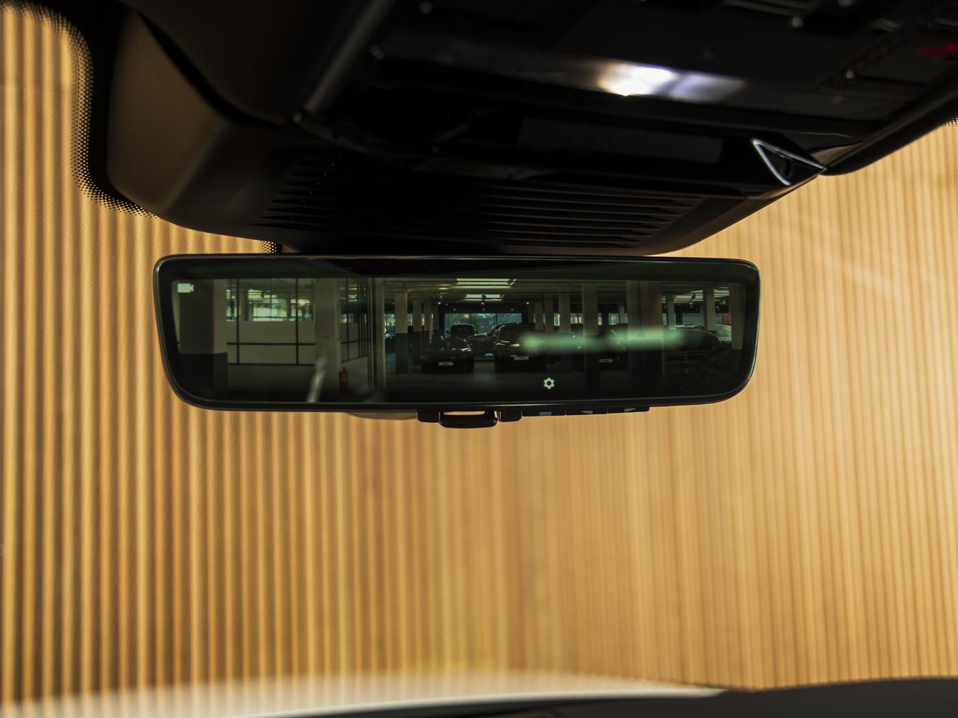Land Rover Range Rover Sport P460e Dynamic HSE