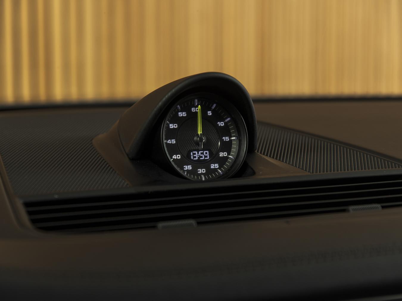 Porsche Panamera 4 E-Hybrid Sports Turismo