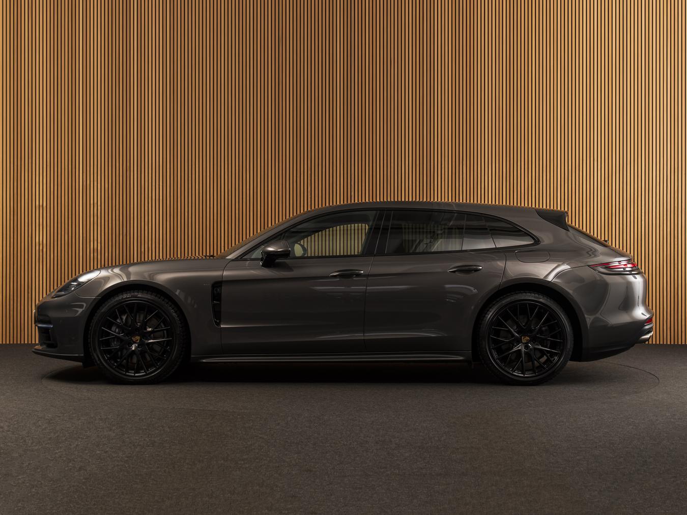 Porsche Panamera 4 E-Hybrid Sports Turismo