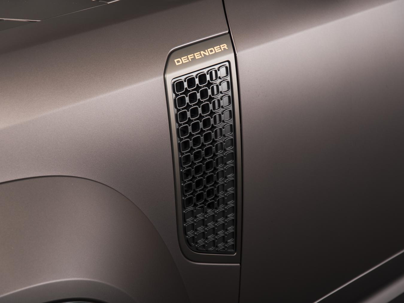 Land Rover Defender 110 P635 AWD OCTA