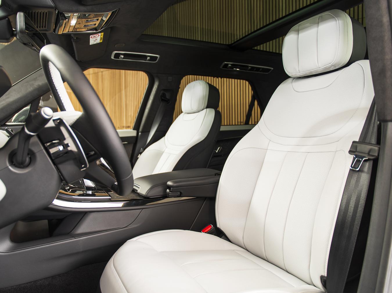 Land Rover Range Rover Sport P550e Autobiography