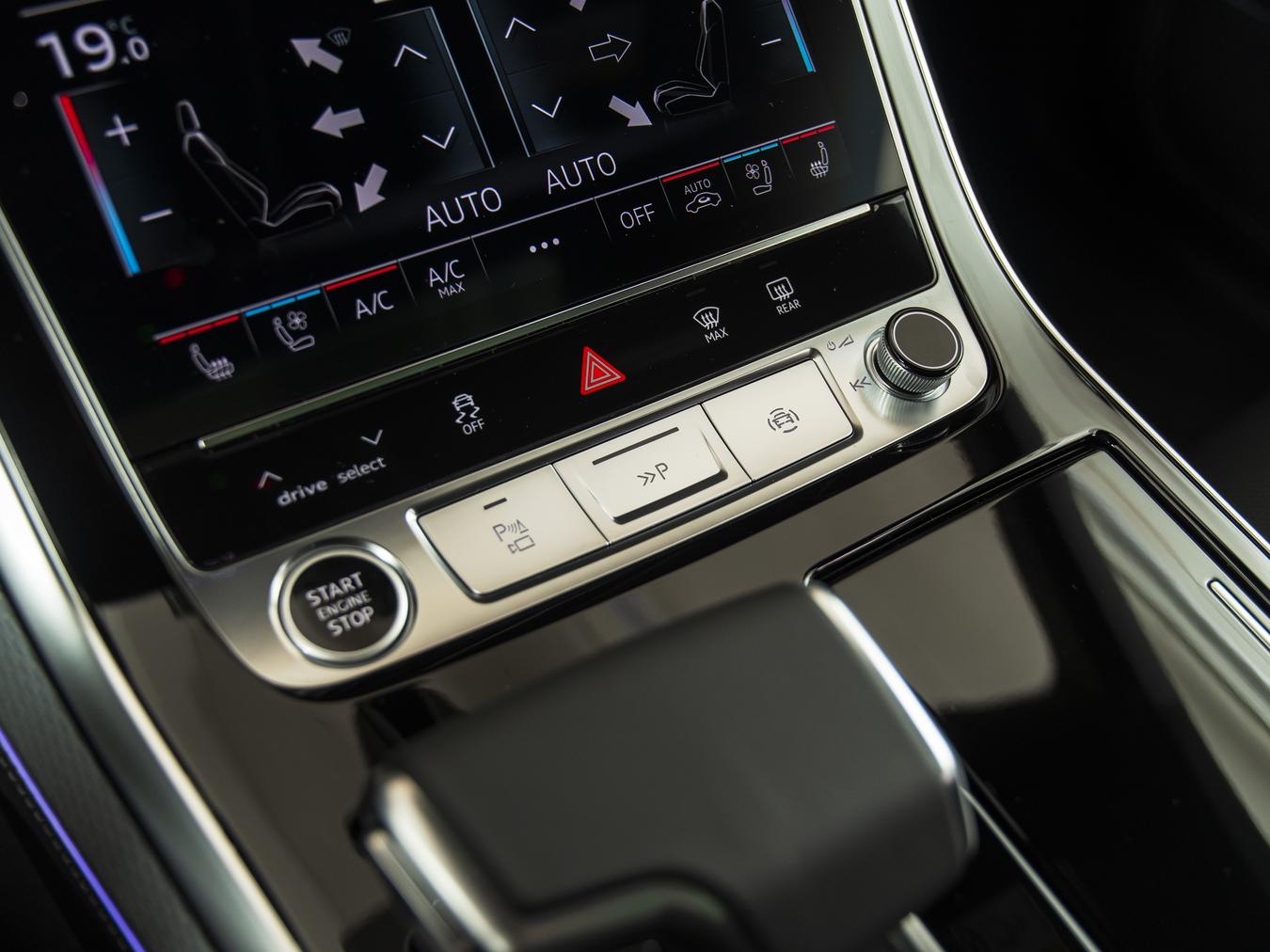 Audi Q8 60 TFSI-e Quattro S-Line