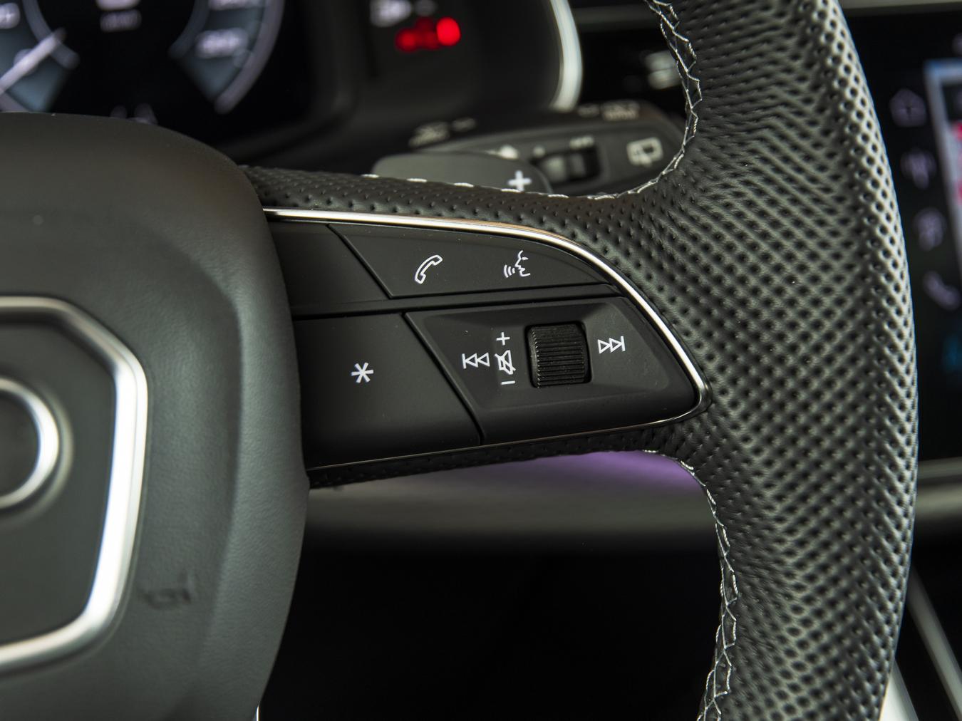 Audi Q8 60 TFSI-e Quattro S-Line