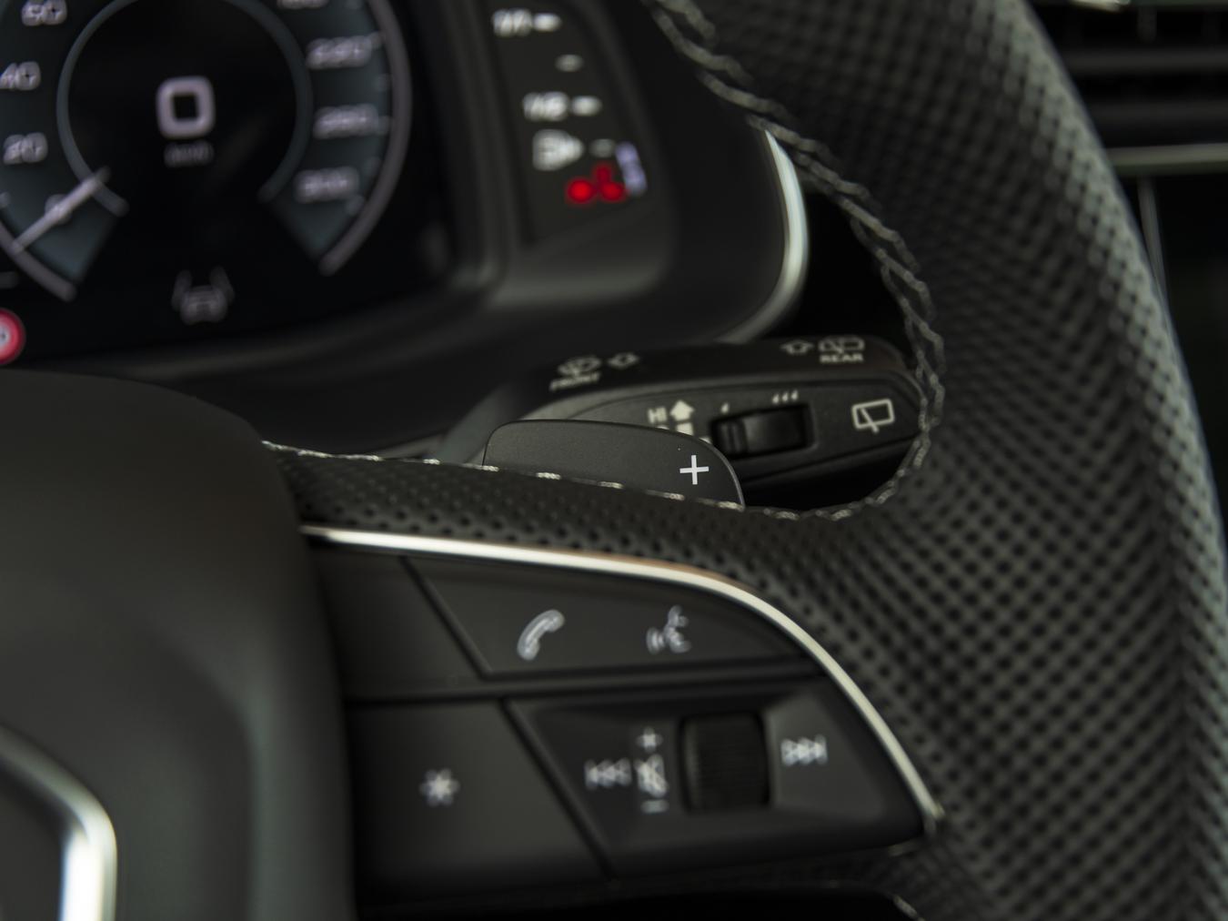 Audi Q8 60 TFSI-e Quattro S-Line