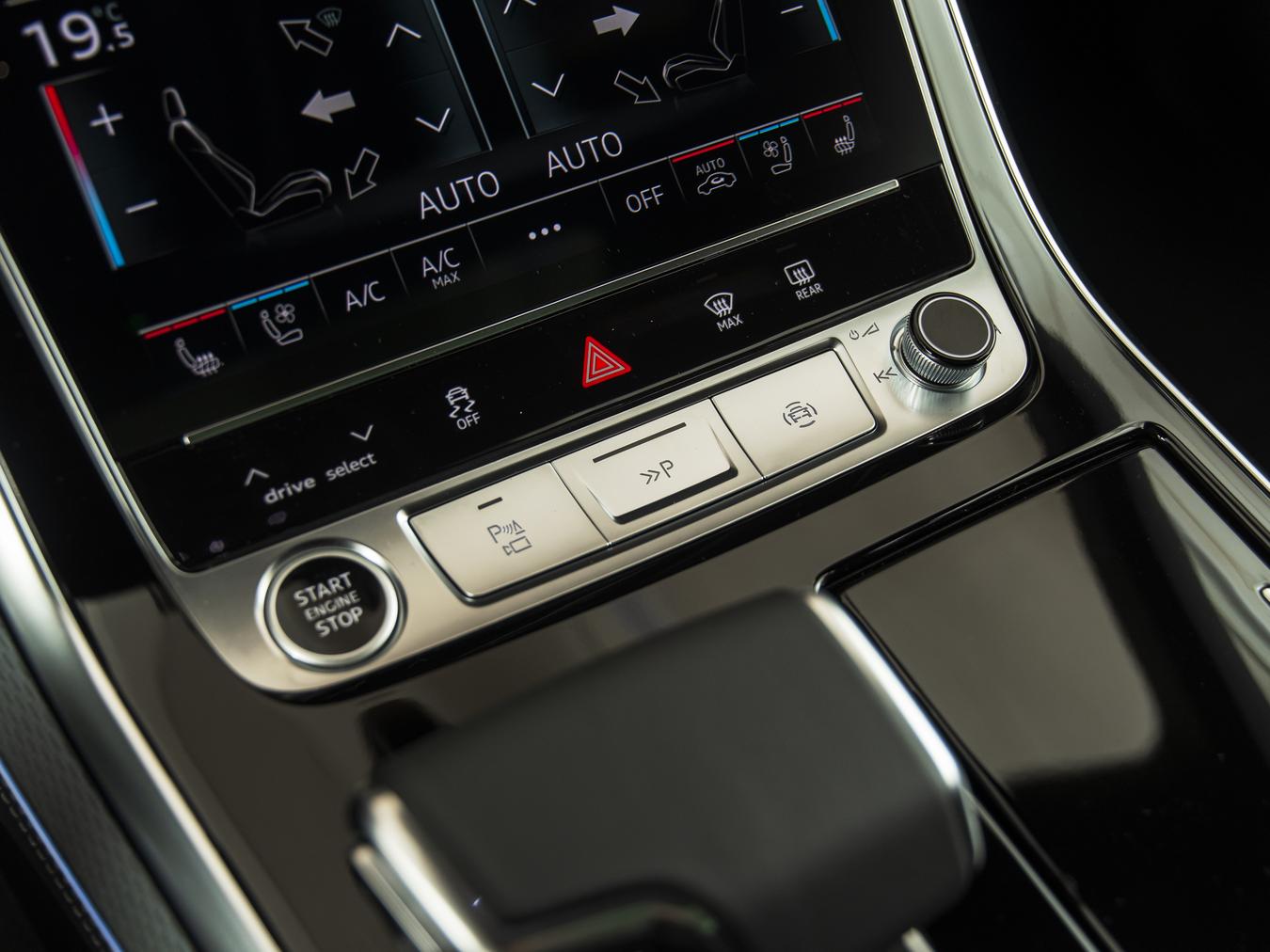 Audi Q8 60 TFSI-e Quattro S-Line