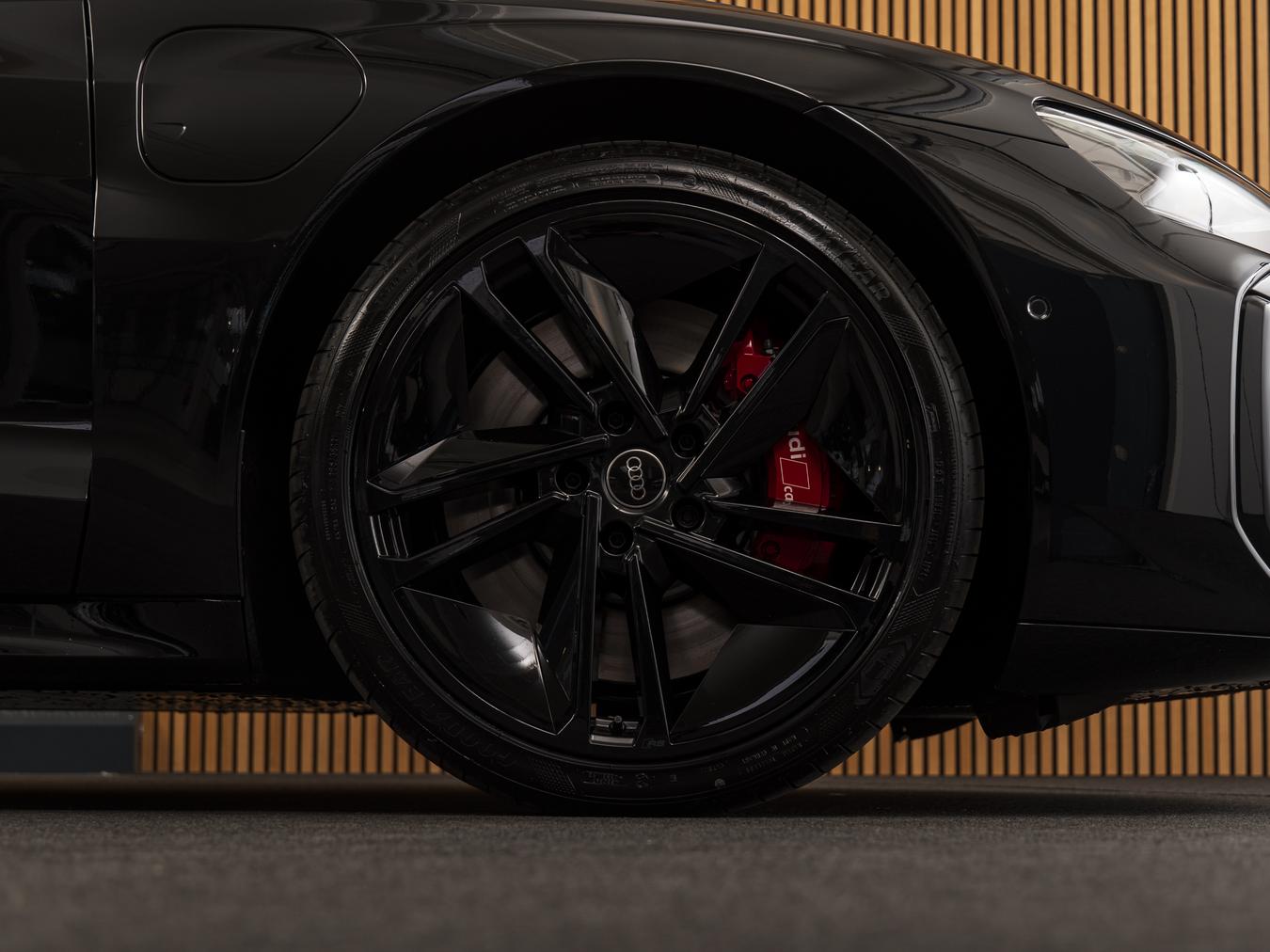 Audi S E-tron GT