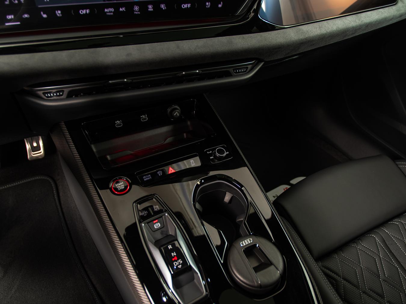 Audi A5 Avant E-Hybr Quattro S-Edition Competition
