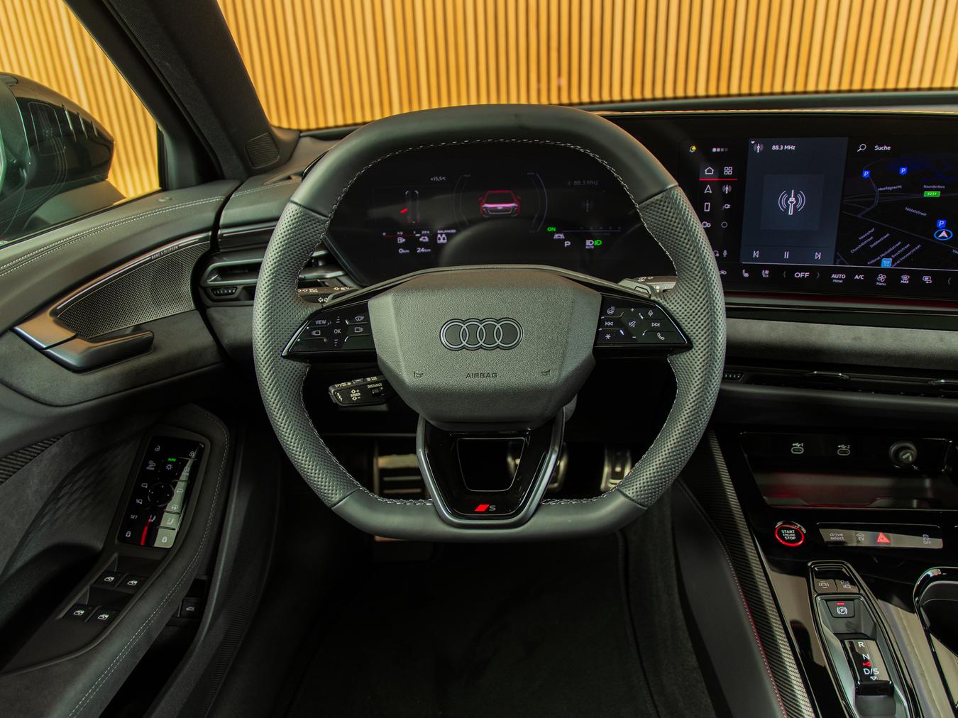 Audi A5 Avant E-Hybr Quattro S-Edition Competition