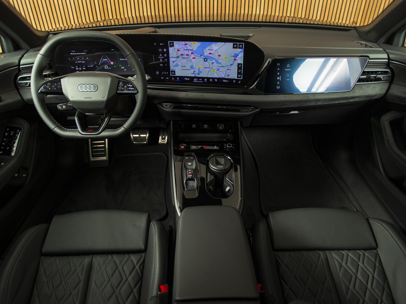 Audi A5 Avant E-Hybr Quattro S-Edition Competition