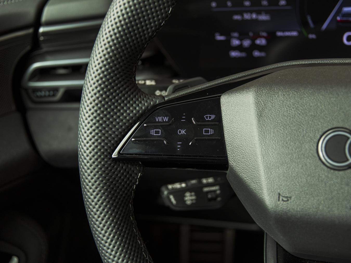 Audi A5 Avant E-Hybr Quattro S-Edition Competition