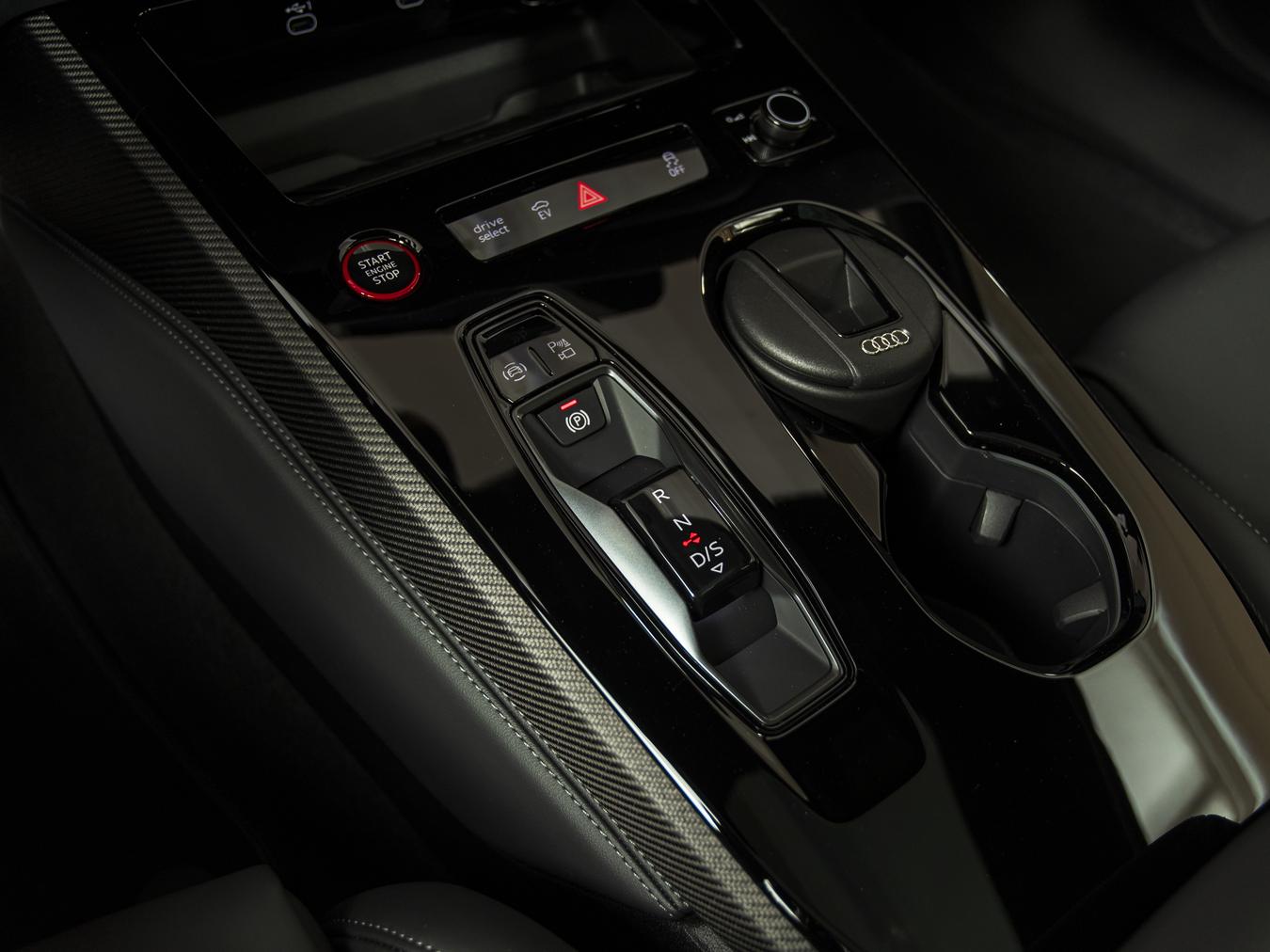 Audi A5 Avant E-Hybr Quattro S-Edition Competition