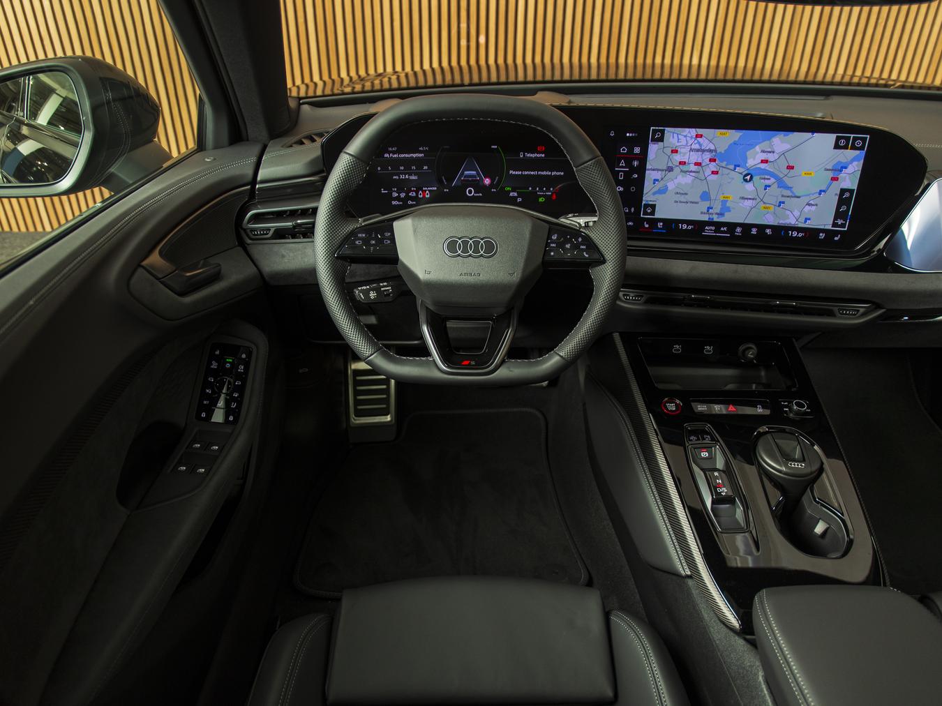 Audi A5 Avant E-Hybr Quattro S-Edition Competition