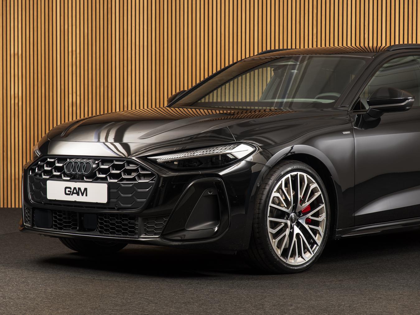 Audi A5 Avant E-Hybr Quattro S-Edition Competition