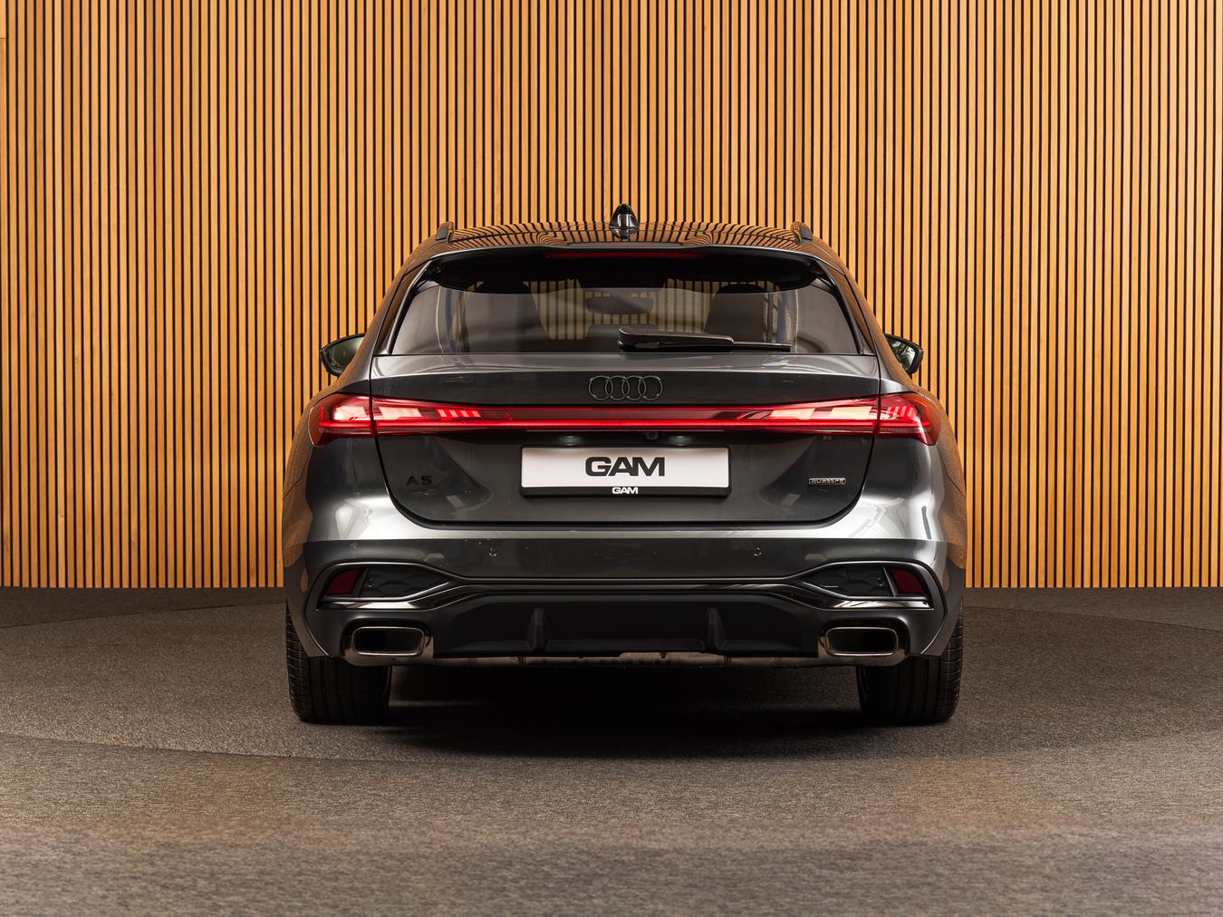 Audi A5 Avant E-Hybr Quattro S-Edition Competition